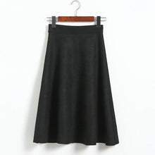 Load image into Gallery viewer, Black Green Flare Fashion Skirt
