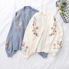 Load image into Gallery viewer, Flower Embroidery Knitting Sweater
