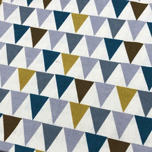 Load image into Gallery viewer, Cotton Romantic Flower Printing Tablecloth
